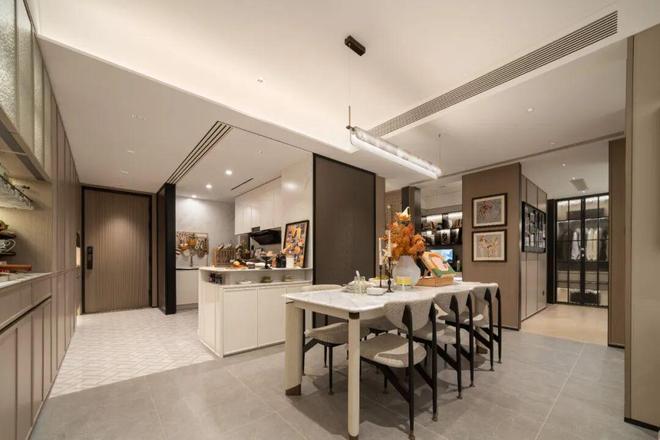 置地中心望云售楼处电话:顶奢生活之选不朽情缘模拟器十月百度热搜 @中环(图22) 置地中心望云售楼处电话:顶奢生活之选不朽情缘模拟器十月百度热搜 @中环(图22)