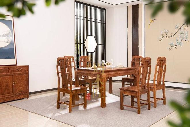 木匠：红木餐桌口碑之选不朽情缘电子游戏盛世周(图2)